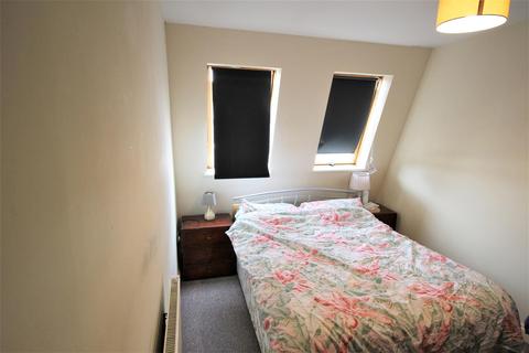 2 bedroom flat for sale - High Street, Portsmouth