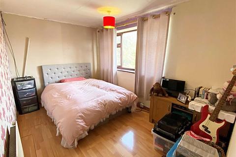 46 Tudor Way, Worcester, WR2 5QU