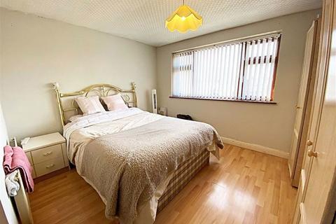 46 Tudor Way, Worcester, WR2 5QU