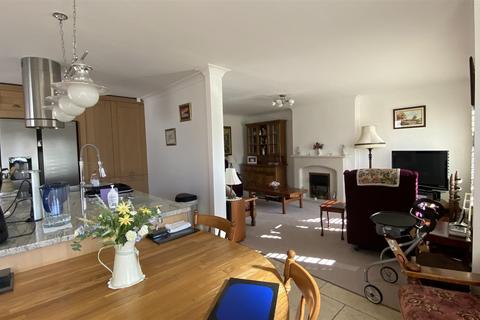 37 Middleton Close, Seaton, Seaham, SR7 0PQ