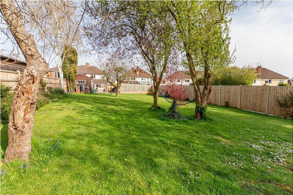 Margaret Road, Worcester 3 bed semidetached house £325,000