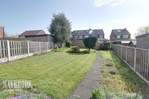 62 Briarfield Crescent, Sheffield, S12 3LB