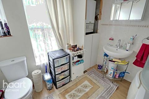 140 First Avenue, Manor Park, London, E12 6AJ