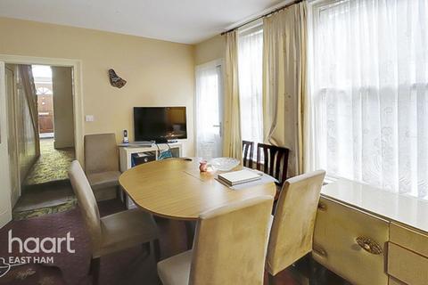 140 First Avenue, Manor Park, London, E12 6AJ
