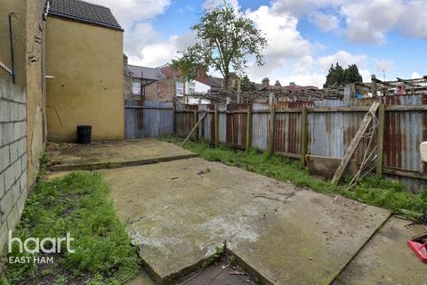 140 First Avenue, Manor Park, London, E12 6AJ