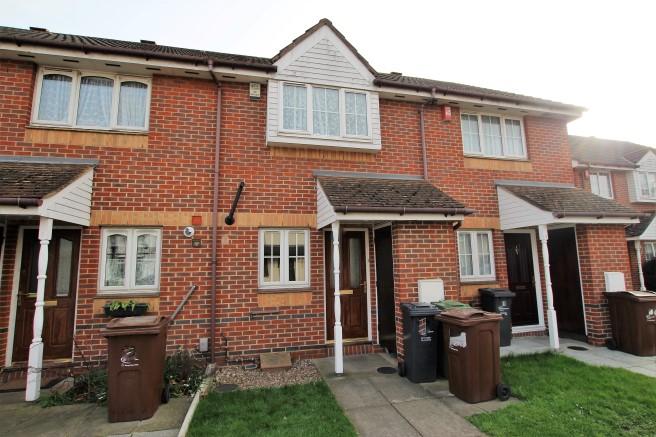 Gosbrook Road, Caversham, Reading 2 bed terraced house to 