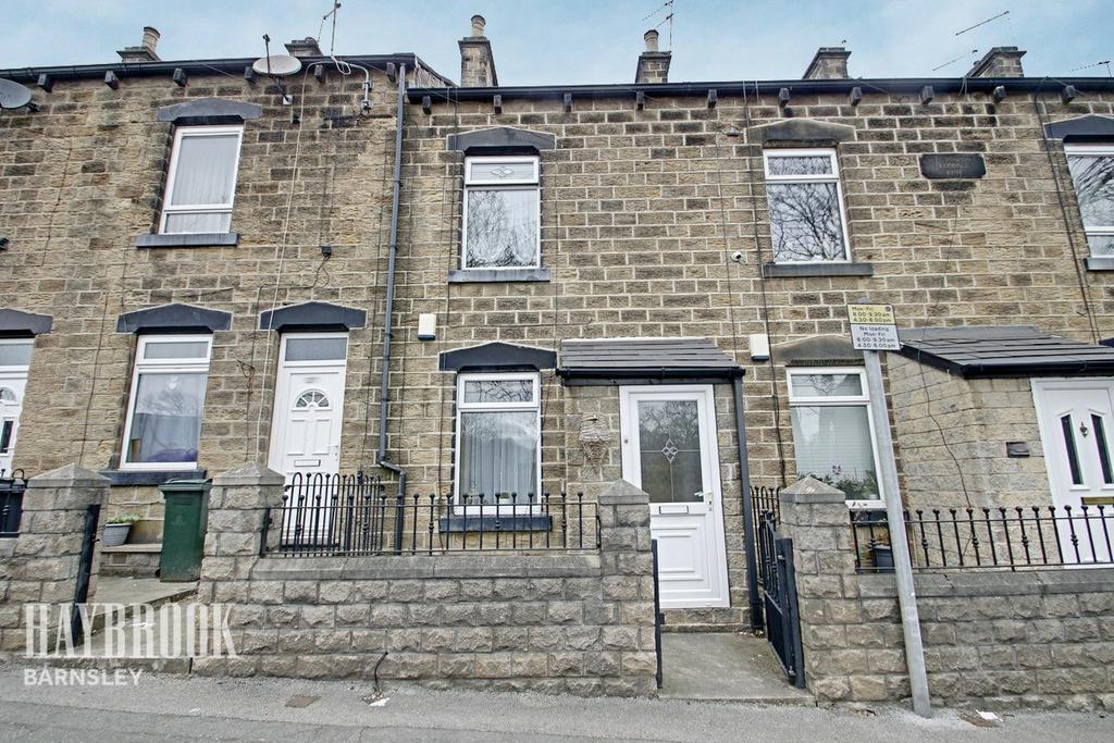 Cemetery Road, Barnsley 3 bed terraced house £105,000