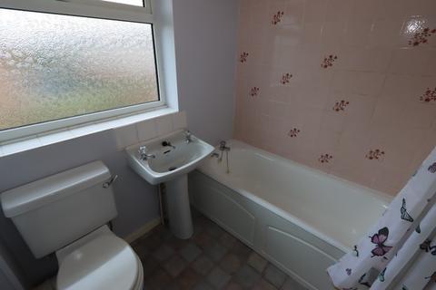 3 Blatherwick Road, Newark, NG24 2JY