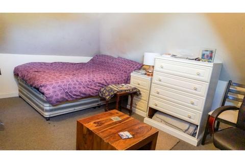 14a Fivefields Road, Highcliffe, Winchester, SO23 0QR