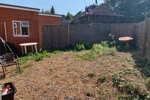 14a Fivefields Road, Highcliffe, Winchester, SO23 0QR