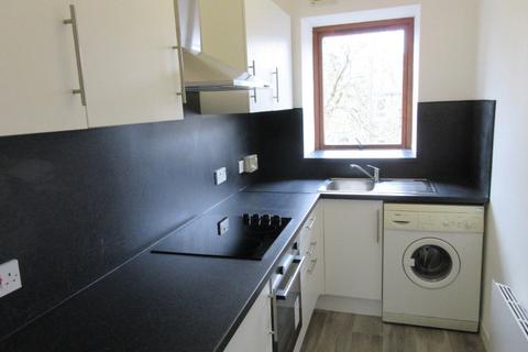 2 bedroom flat to rent, Baldovan Terrace, Baxter Park, Dundee, DD4