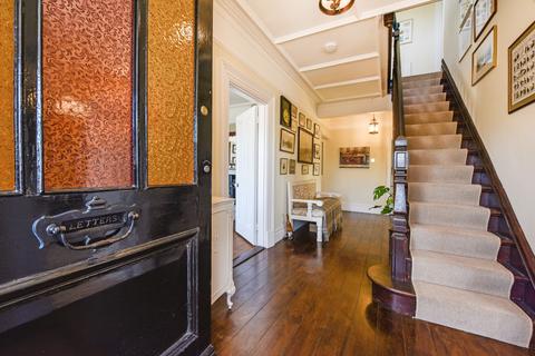 Strathavon Botley Road, Bishops Waltham, Southampton, SO32 1DQ
