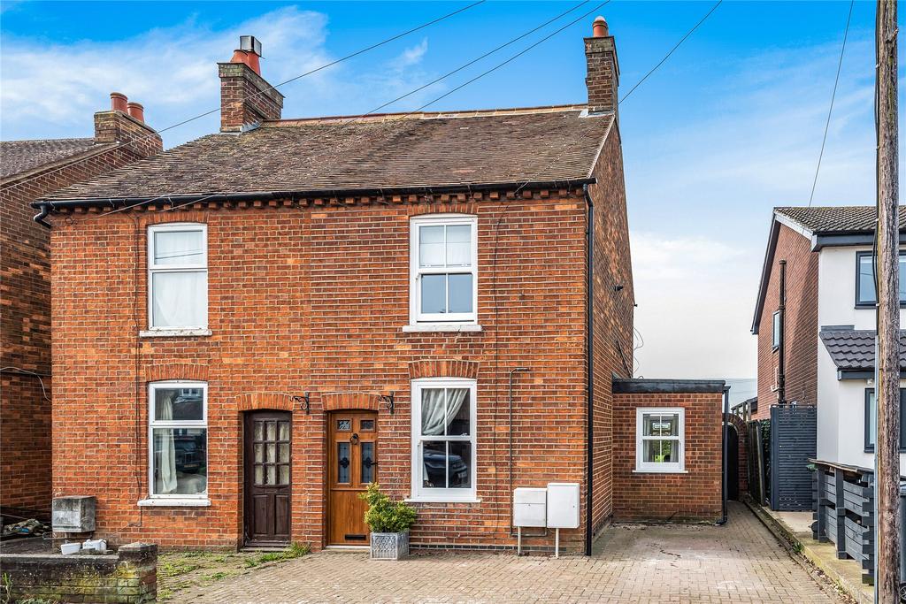 Lower Shelton Road, Marston Moretaine, Bedfordshire, MK43 3 bed equestrian property £450,000