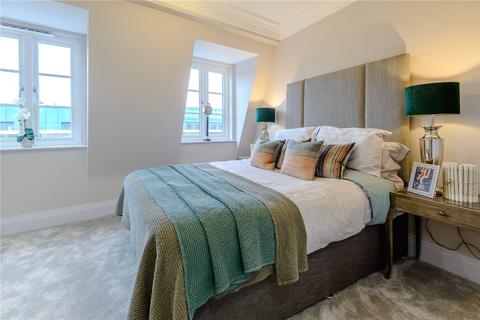 3 bedroom apartment to rent - The Waterfront, 1 Riverside Walk, Windsor, Berkshire, SL4