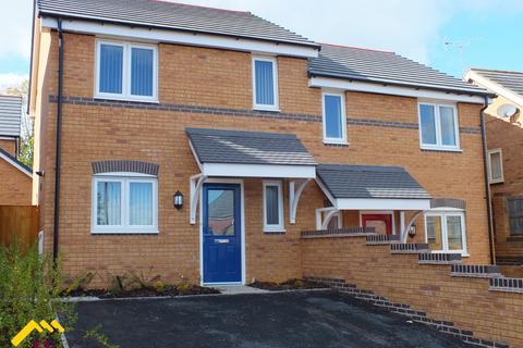 14 Celtic Road, Summerhill, Wrexham, LL11 4QE