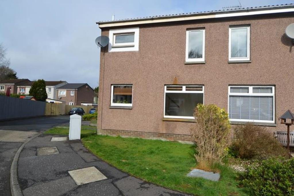 Ochiltree Drive, Mid Calder 1 bed terraced house £103,000