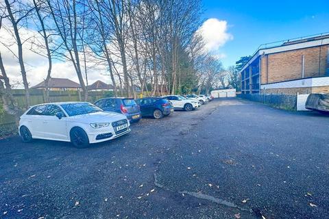 Parking to rent - The Approach, ORPINGTON, Kent, BR6 0SH