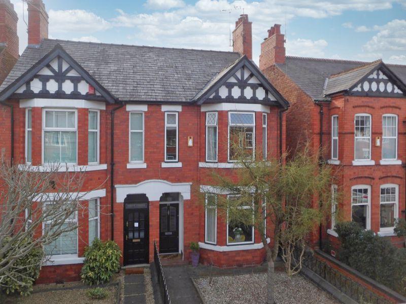 Millstone Lane, Nantwich, Cheshire 3 bed semidetached house £300,000