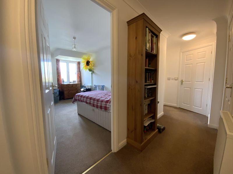 Photo 28