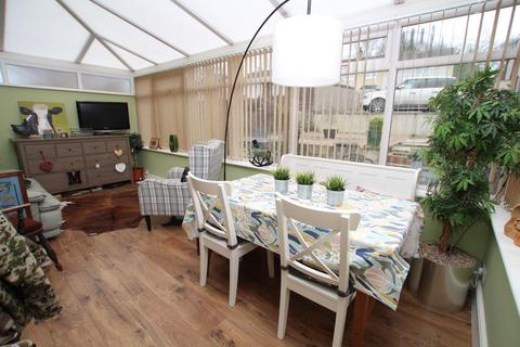3 The Haven, Bradford, BD10 9HP