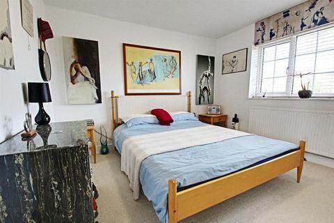 5b Myrtle Green, Hemel Hempstead, HP1 2NF