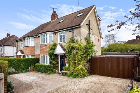 4 Marshland Square, Emmer Green, Reading, RG4 8RP