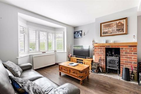 4 Marshland Square, Emmer Green, Reading, RG4 8RP