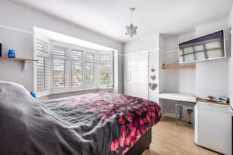 4 Marshland Square, Emmer Green, Reading, RG4 8RP