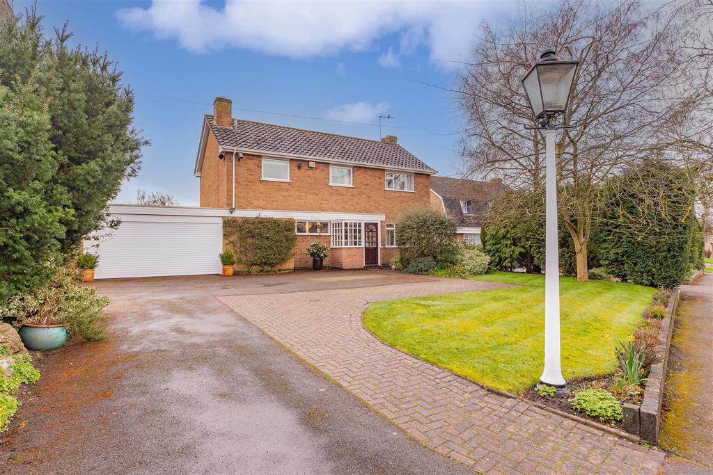 Gaulby Lane, Stoughton 3 bed detached house £699,950