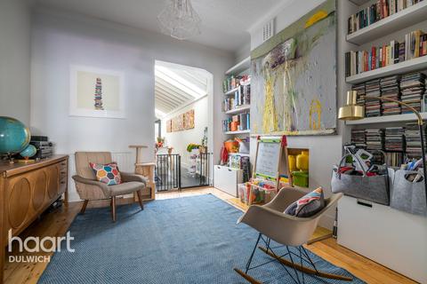45 Friern Road, London, SE22 0AU