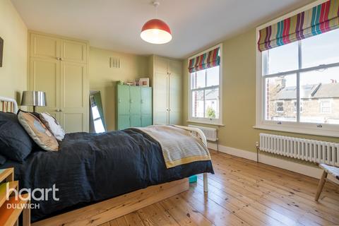 45 Friern Road, London, SE22 0AU