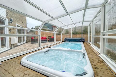 9 Burnside, Peterlee, SR8 1BX