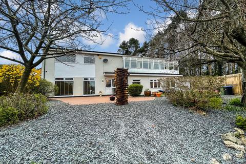 9 Burnside, Peterlee, SR8 1BX