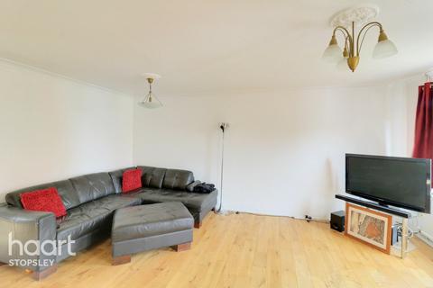 30 Leygreen Close, Luton, LU2 0SQ