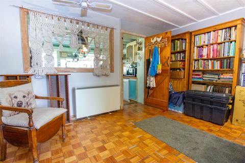 25 Evans Road, Eynsham, Witney, OX29 4QT