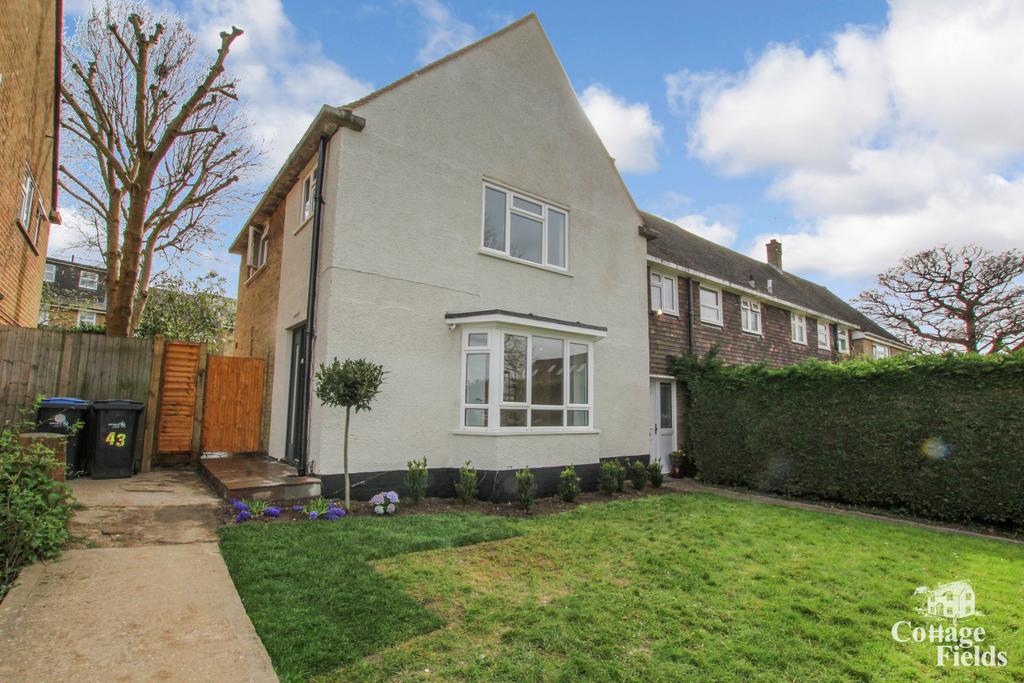 Rushey Hill, Enfield Chase, EN2   Stunning and Ne