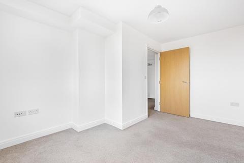 1 bedroom flat for sale - Great Western Street,  Aylesbury,  Buckinghamshire,  HP20