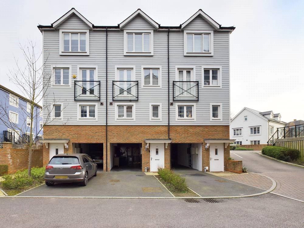 Crabapple Road, Tonbridge, TN9 4 bed terraced house £440,000