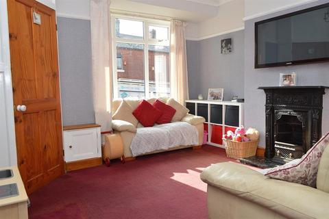 206 Block Lane, Chadderton, Oldham, OL9 7QB