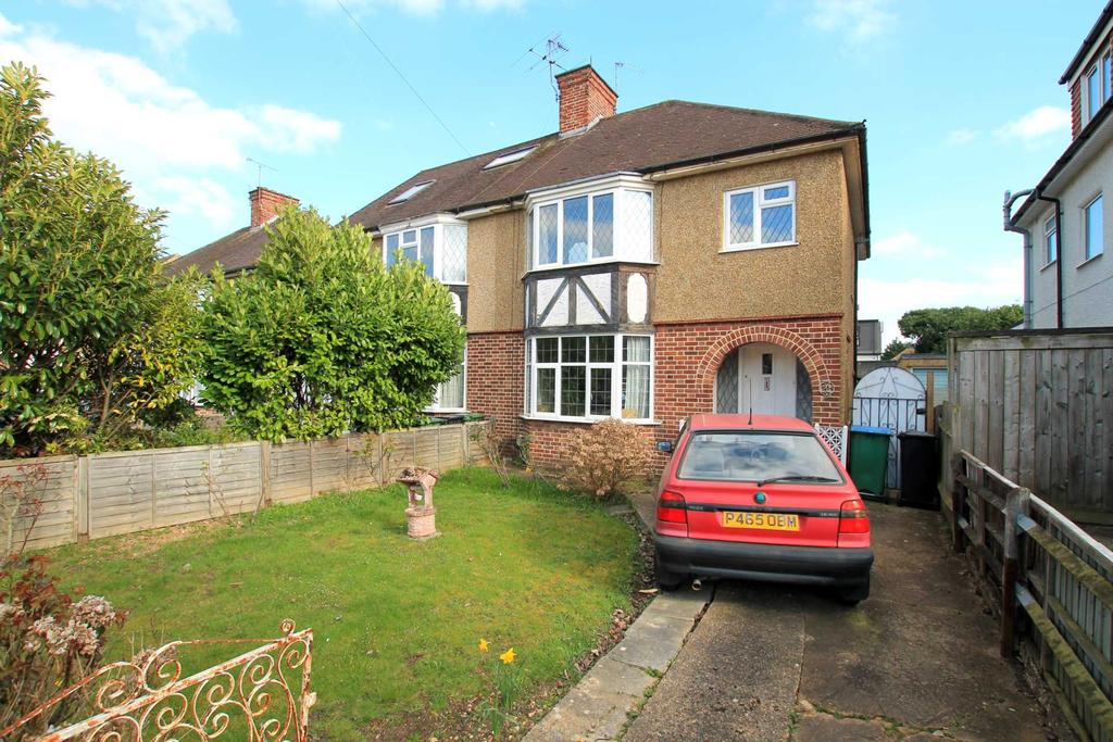 Tudor Avenue, Watford 3 bed semidetached house £520,000