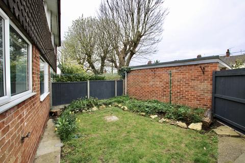 11 Willis Close, Lincoln, LN1 3LG