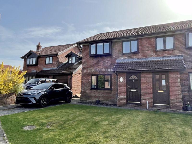 Y Maes, Denbigh 3 bed semidetached house £179,950