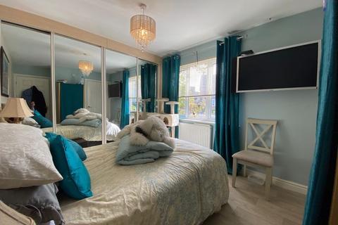 18 The Meadows, Skewen, Neath, SA10 6SJ