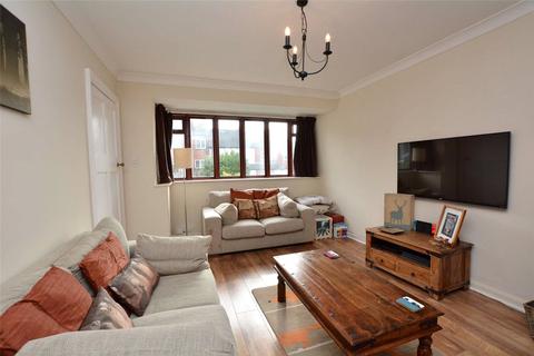 50 Woodside View, Leeds, LS4 2QS