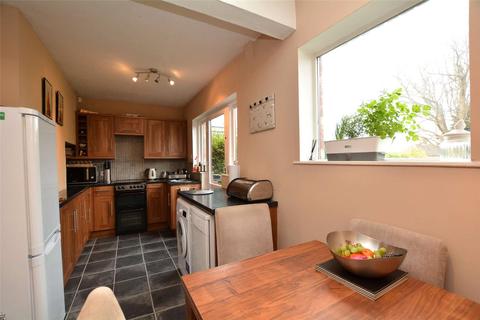 50 Woodside View, Leeds, LS4 2QS