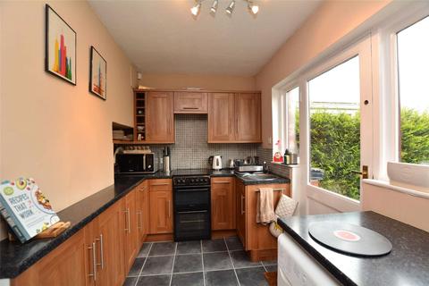 50 Woodside View, Leeds, LS4 2QS