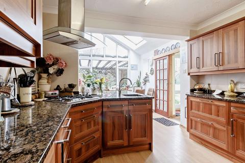Peripull Mill Lane, Lower Somersham, Ipswich, IP8 4PA