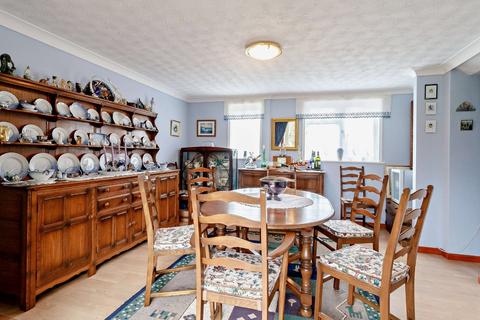 Peripull Mill Lane, Lower Somersham, Ipswich, IP8 4PA