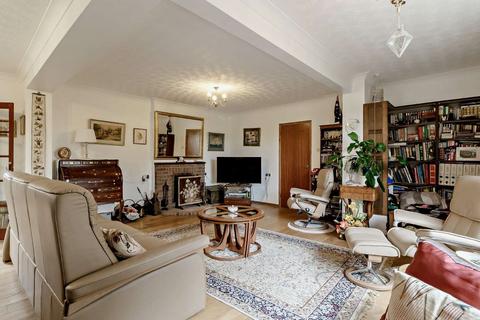 Peripull Mill Lane, Lower Somersham, Ipswich, IP8 4PA