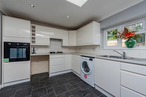 19 Aldborough Road, Dagenham, RM10 8AT